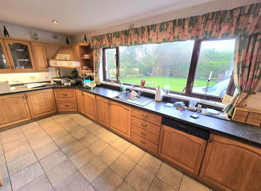 39 Kesh Road, Lisburn, BT27 5RP