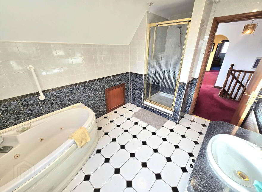 39 Kesh Road, Lisburn, BT27 5RP