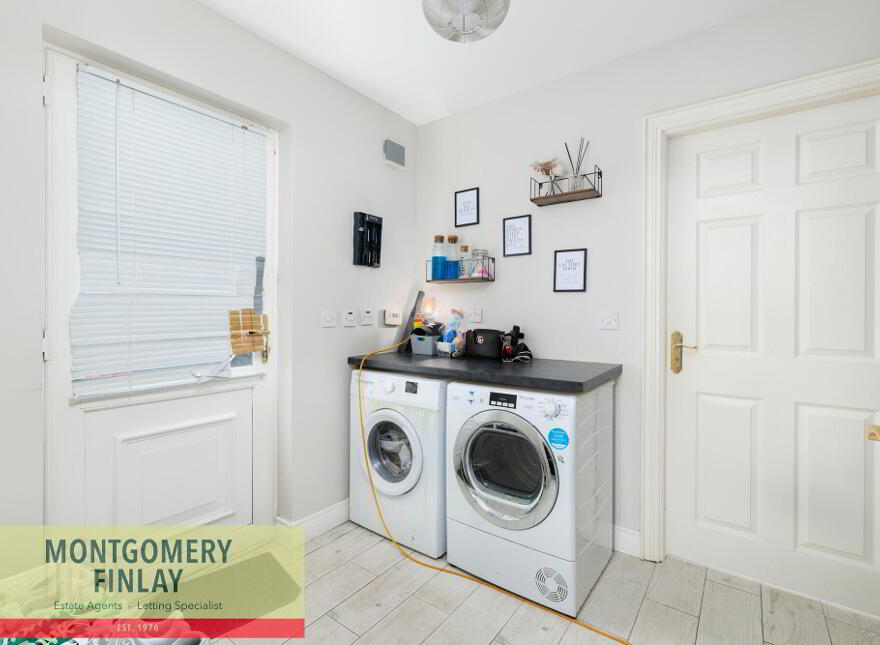 27 Galliagh Shore, Enniskilen, Enniskillen, BT74 7GS