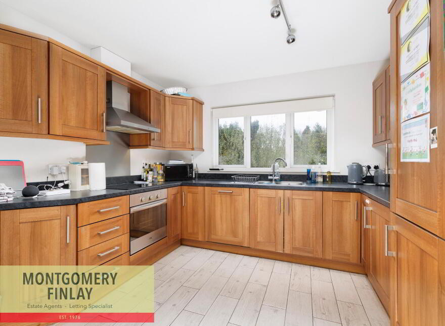 27 Galliagh Shore, Enniskilen, Enniskillen, BT74 7GS