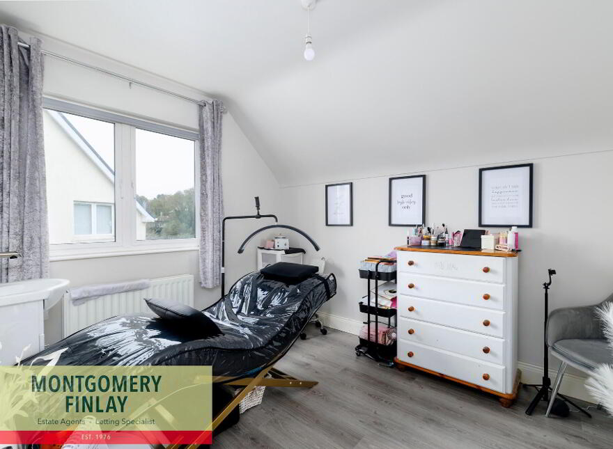 27 Galliagh Shore, Enniskilen, Enniskillen, BT74 7GS
