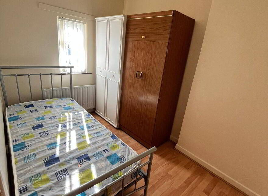 294 Donegal Avenue, Belfast, BT12 6LU