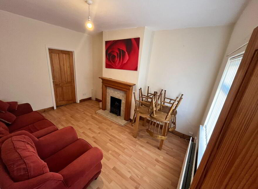 294 Donegal Avenue, Belfast, BT12 6LU