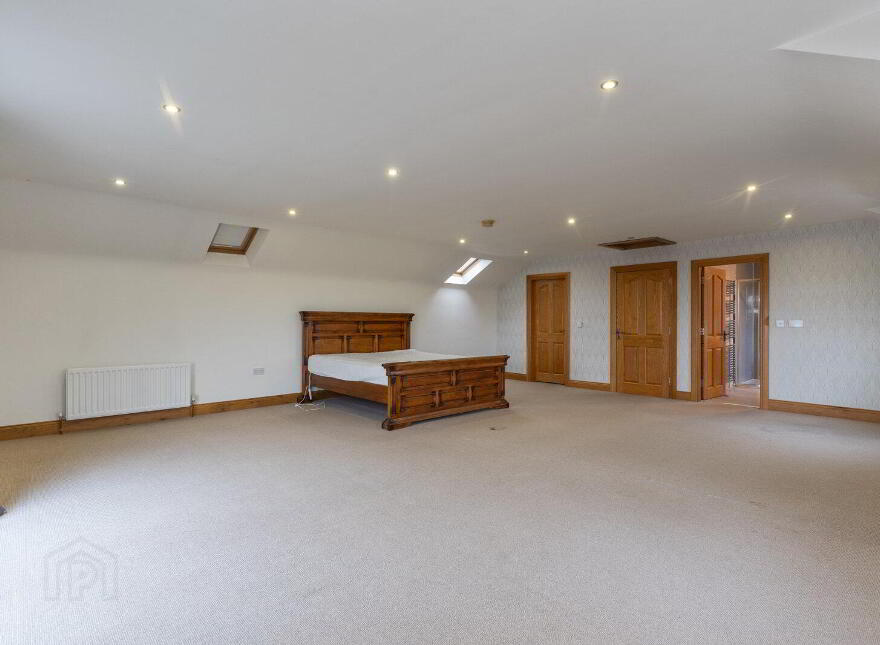 81 Hillsborough Road, Carryduff, Belfast, BT8 8HT