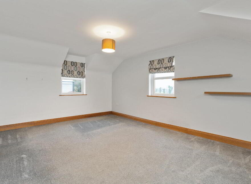 81 Hillsborough Road, Carryduff, Belfast, BT8 8HT