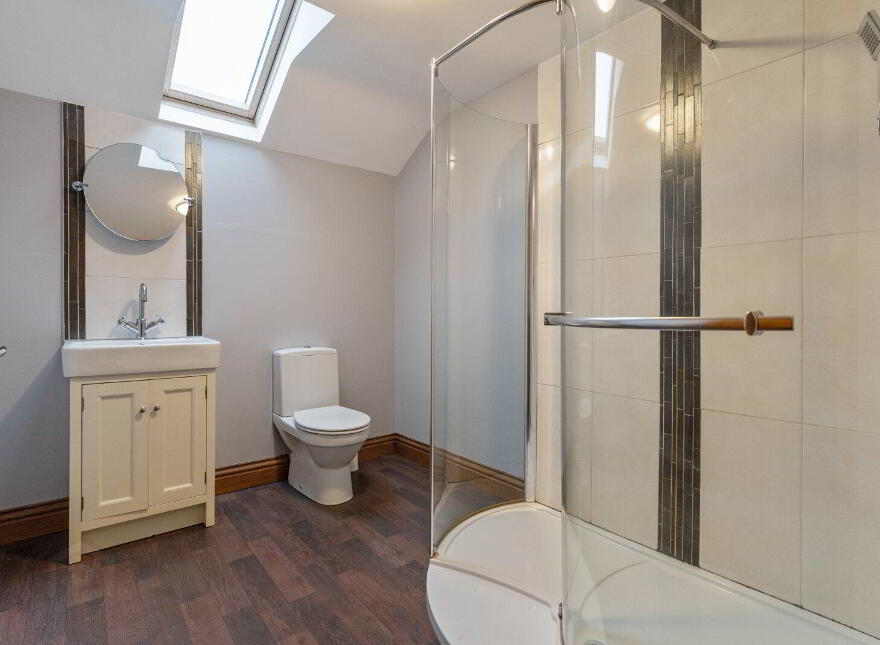 81 Hillsborough Road, Carryduff, Belfast, BT8 8HT