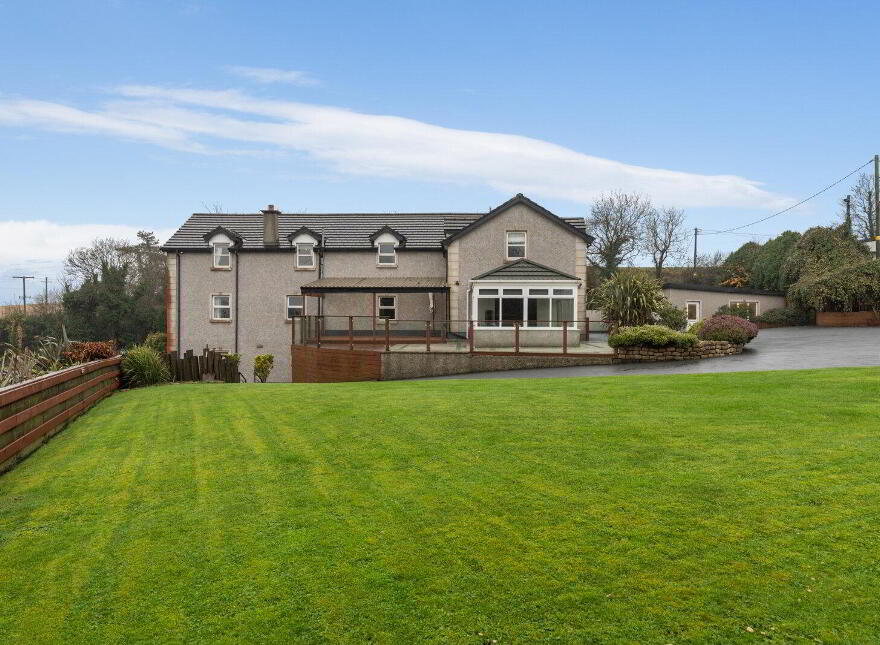81 Hillsborough Road, Carryduff, Belfast, BT8 8HT