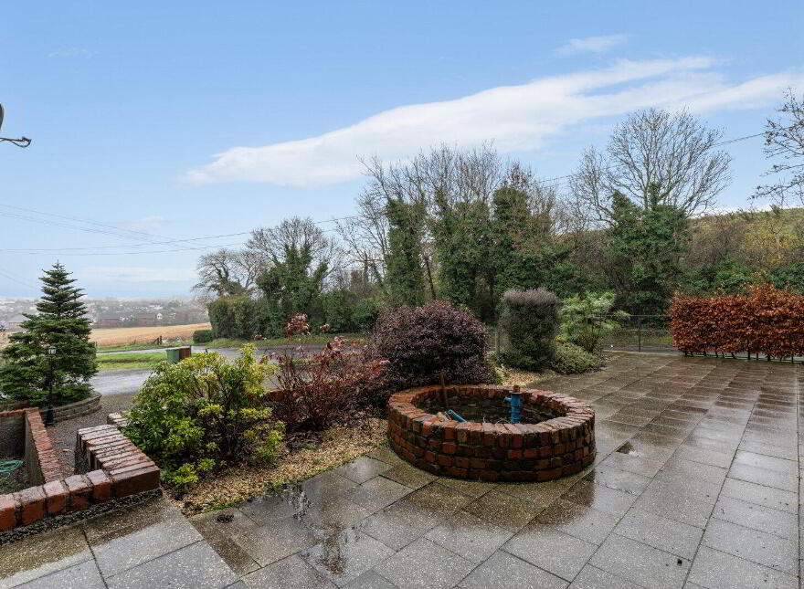 81 Hillsborough Road, Carryduff, Belfast, BT8 8HT