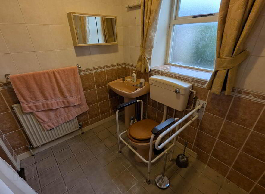 Station House, Railway Street, Belcoo, Enniskillen, BT93 5FJ