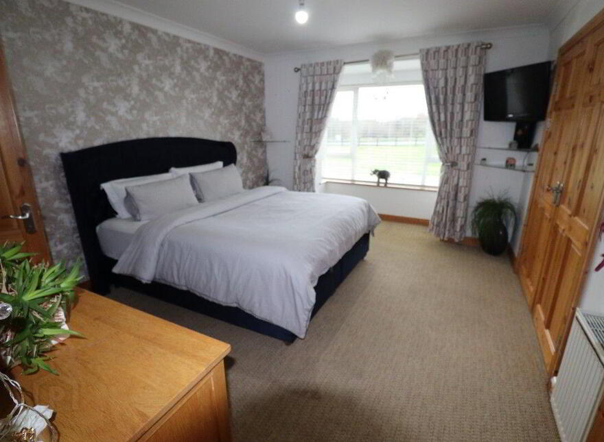 Crosserlough, Ballyjamesduff, A82E3Y2