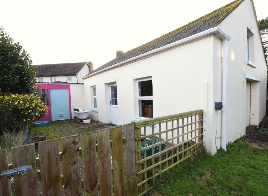 17 New Road, Portavogie, BT22 1EN