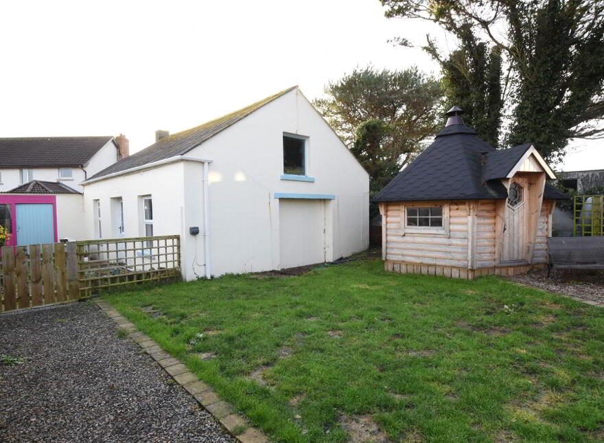 17 New Road, Portavogie, BT22 1EN