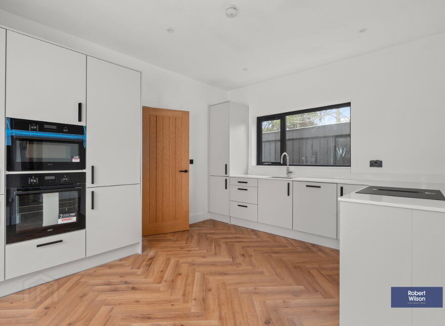 11 Lurgan Road, Moira, BT67 0LX