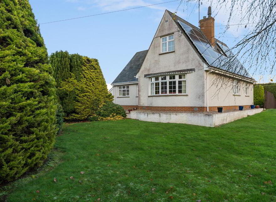 1 Montalto Court, Ballynahinch, BT24 8XL