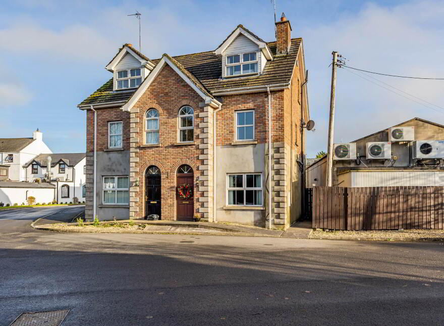 2 Maple Grove, Dromara, Dromore, BT25 2BQ