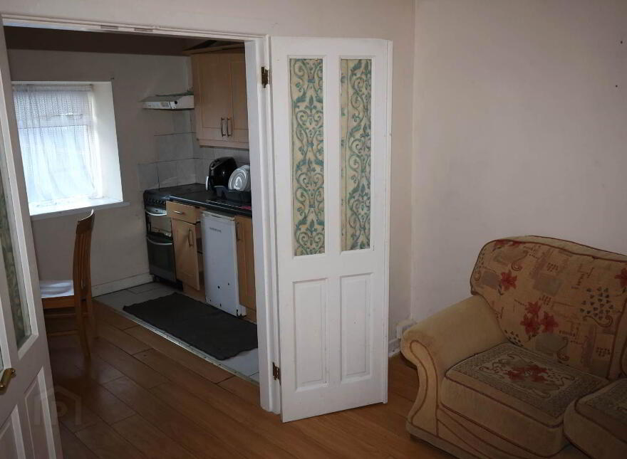 Apt 1 & 2, Upper Limerick Street, Roscrea, E53CP27