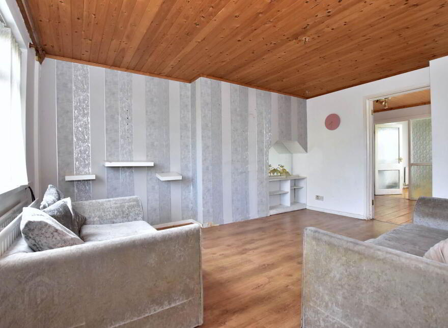 27 Park Crescent, Millisle, Newtownards, BT22 2EL