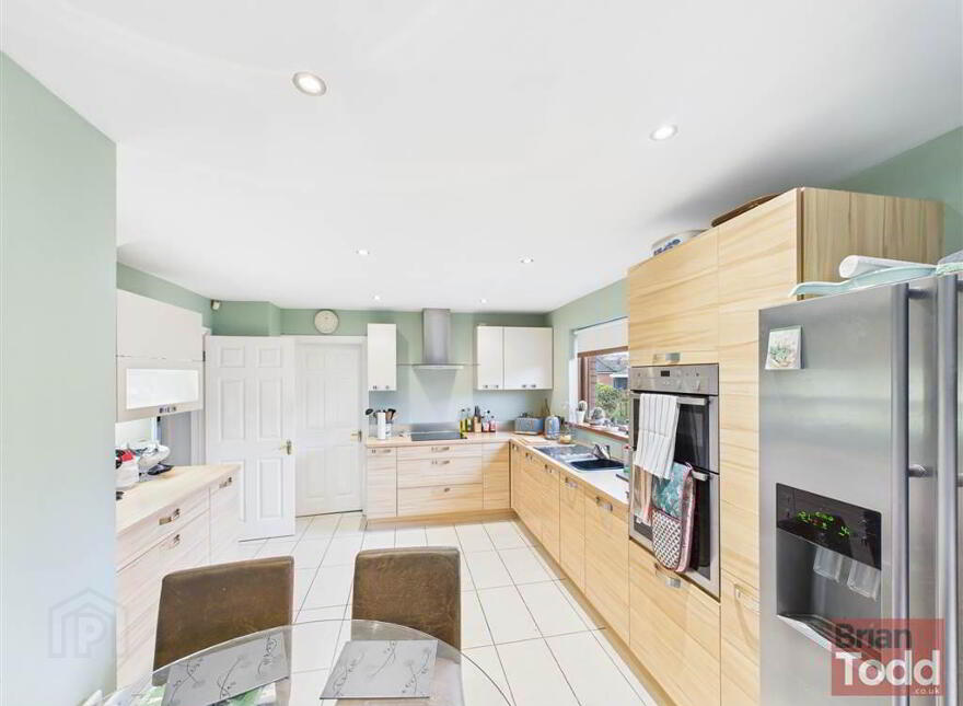 Walnut Avenue, Larne, BT40 2WA