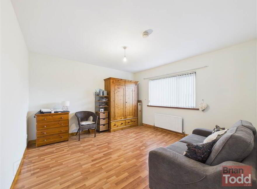 Walnut Avenue, Larne, BT40 2WA
