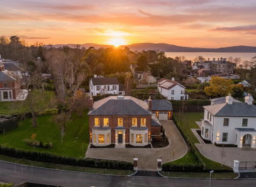 14 Craigavad Park, Craigavad, Holywood, BT18 0GH