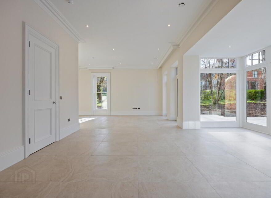 14 Craigavad Park, Craigavad, Holywood, BT18 0GH