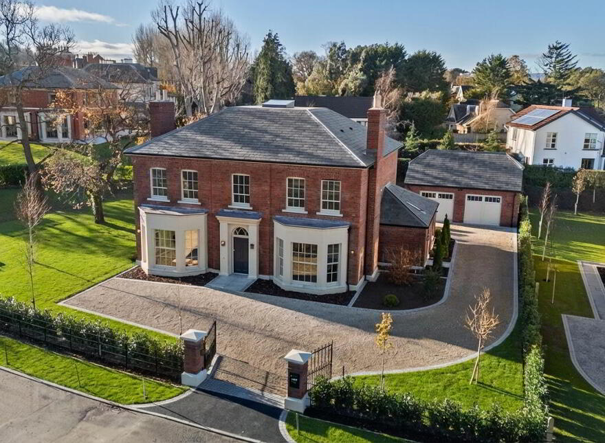 14 Craigavad Park, Craigavad, Holywood, BT18 0GH