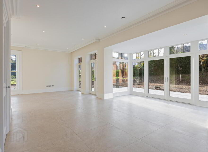 14 Craigavad Park, Craigavad, Holywood, BT18 0GH