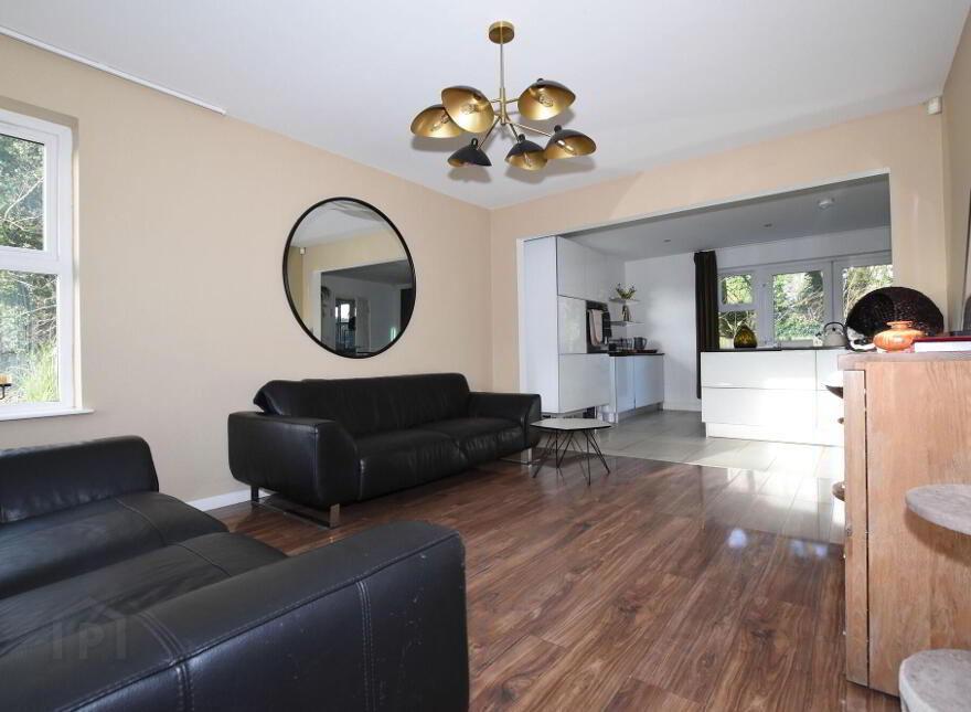14 Lilburn Hall, Lurgan;, Dollingstown, BT66 7TL