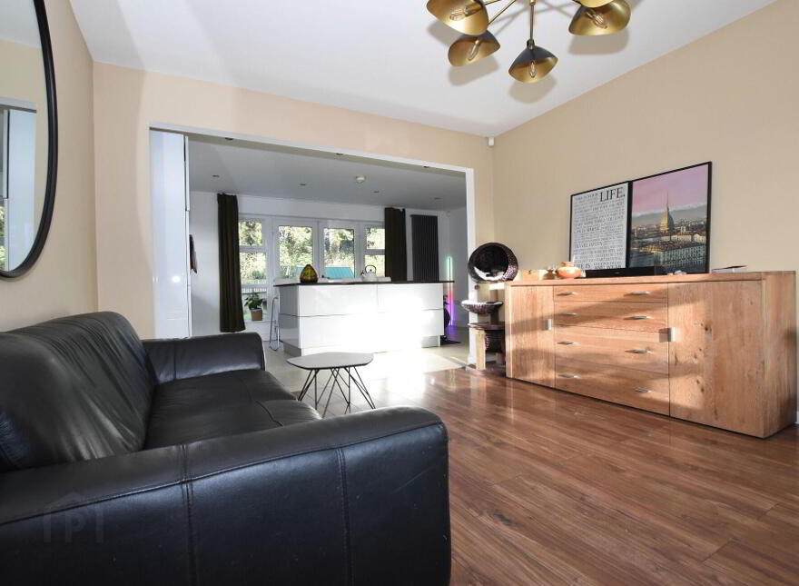 14 Lilburn Hall, Lurgan;, Dollingstown, BT66 7TL