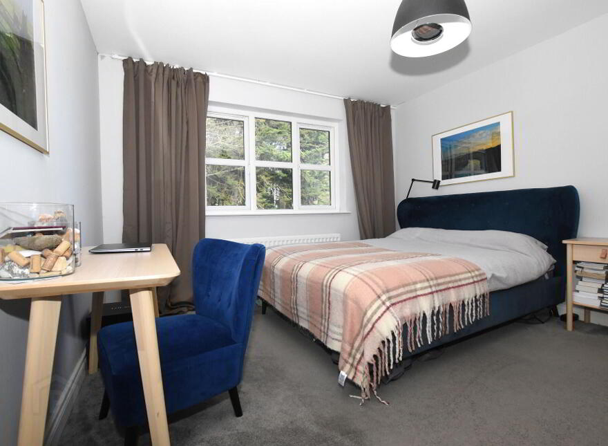 14 Lilburn Hall, Lurgan;, Dollingstown, BT66 7TL
