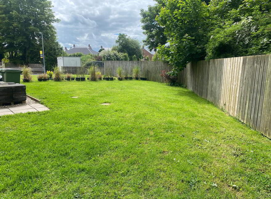 14 Lilburn Hall, Lurgan;, Dollingstown, BT66 7TL
