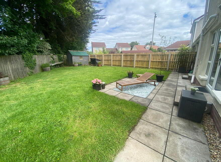 14 Lilburn Hall, Lurgan;, Dollingstown, BT66 7TL