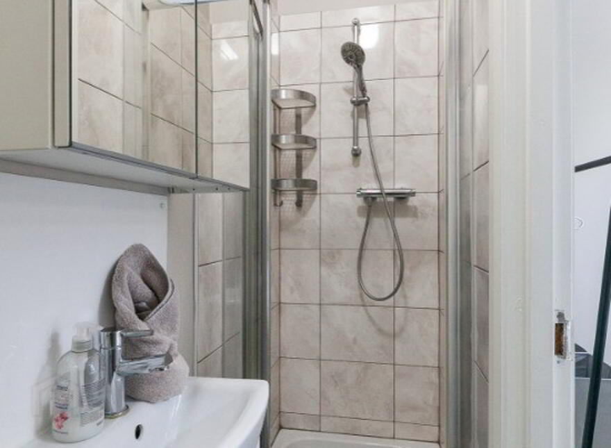 28 Wellesley Avenue, Belfast, BT9 6DG