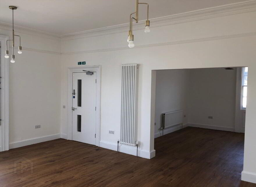 42 University Road, Belfast, BT7 1NJ