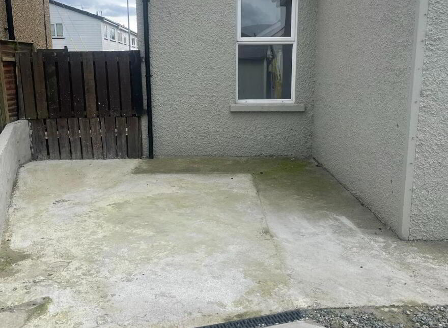 99 Glasdrumman Road, Annalong, BT34 4QJ
