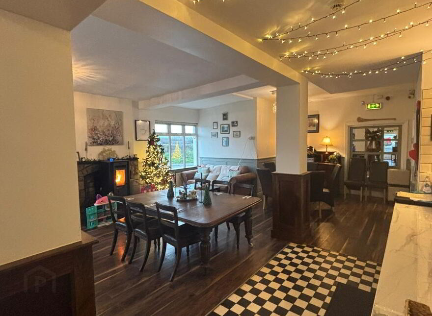 The Crossroads, Bregoge, Buttevant, Churchtown