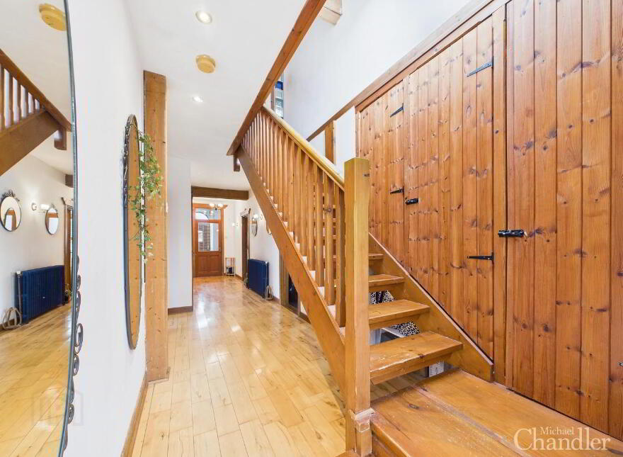 16 Oakwood Heights, Carryduff, Belfast, BT8 8SP