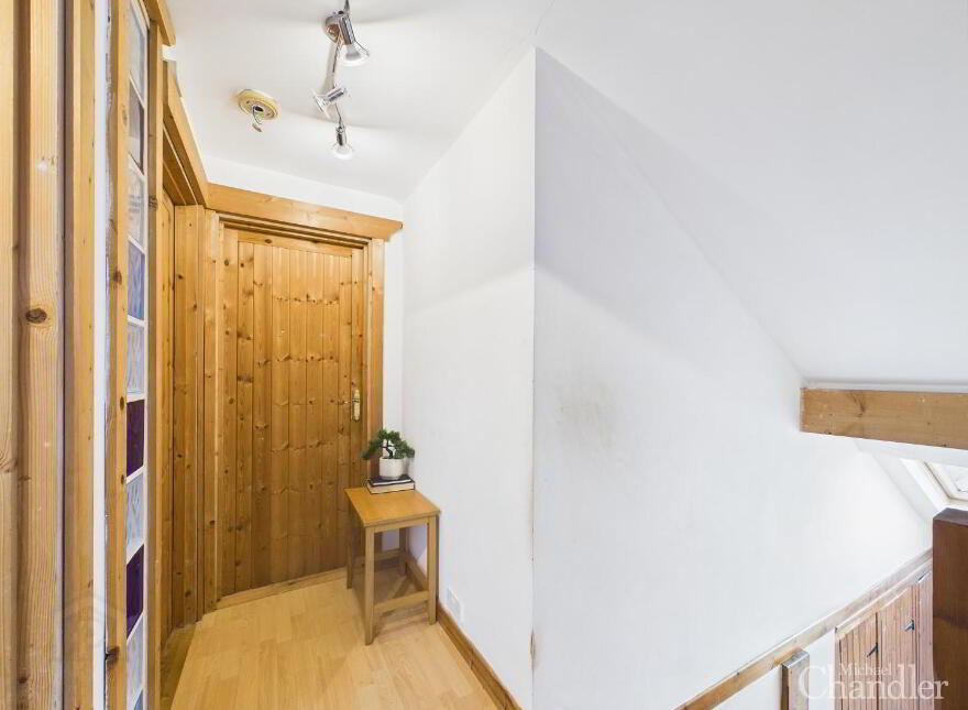 16 Oakwood Heights, Carryduff, Belfast, BT8 8SP