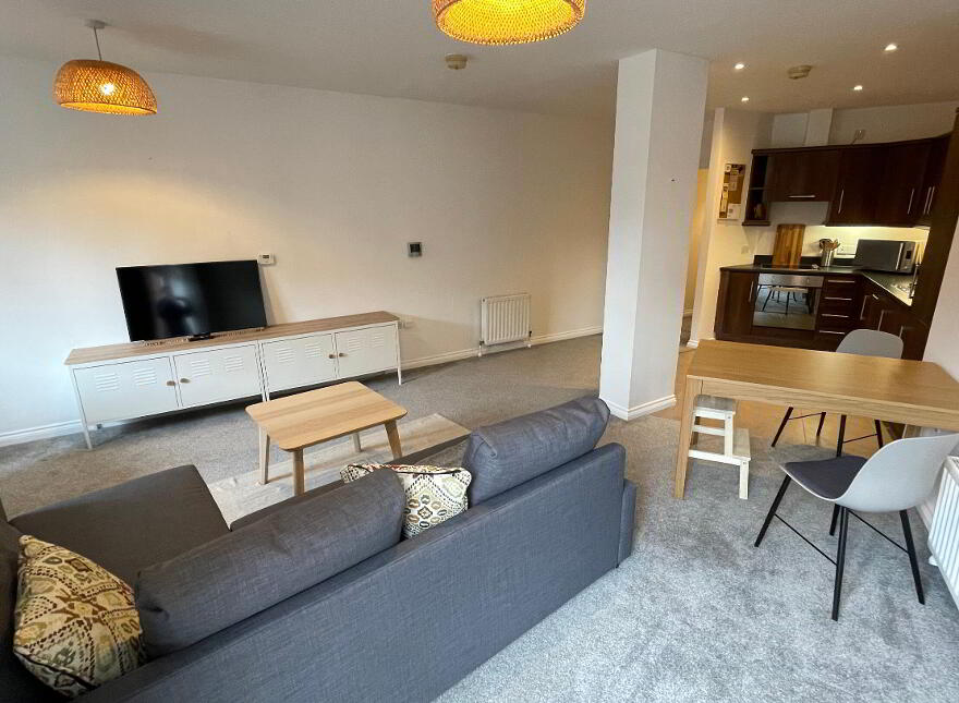 201 Saint Annes Square, 7 Edward Street, City Centre, Belfast, BT1 2LL