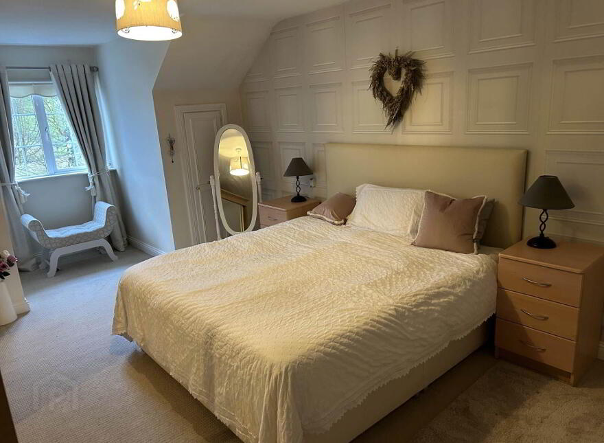 Birr Road, Dromakeenan, Roscrea, E53HK88