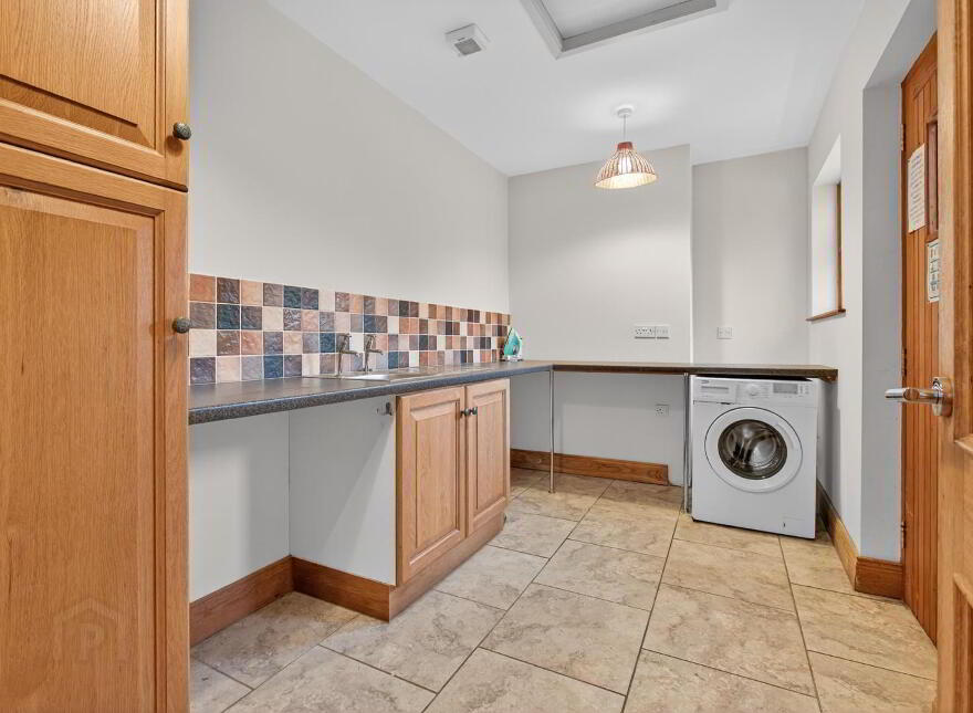 Bellisle House, 15 Isle Road, Macosquin, Coleraine, BT51 4JH