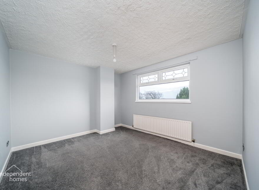 6 Inverbeg Court, Larne, BT40 3DF