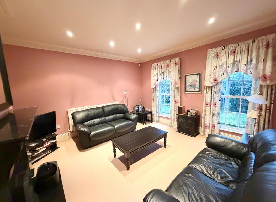 19 Buncrana Road, Derry, BT48 8LA