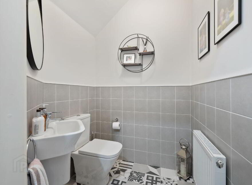 30 The Lawn, Janeville, Carrigaline, P43H953