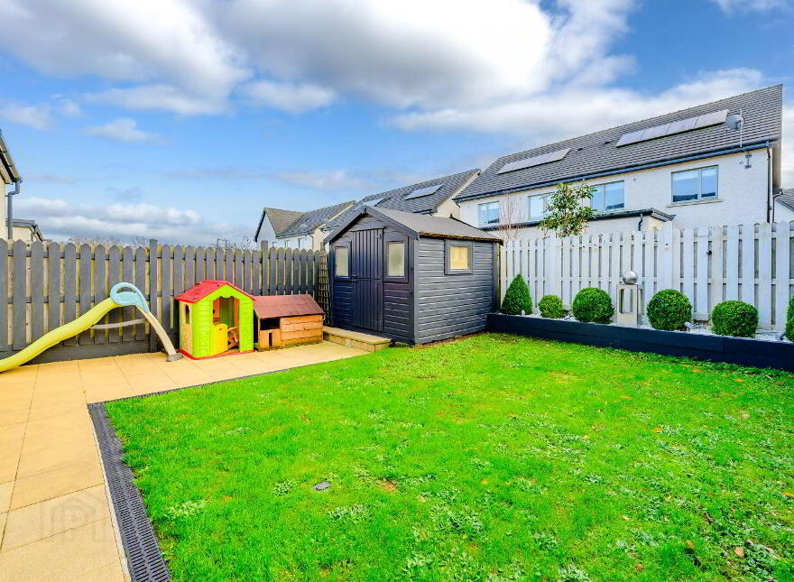 30 The Lawn, Janeville, Carrigaline, P43H953