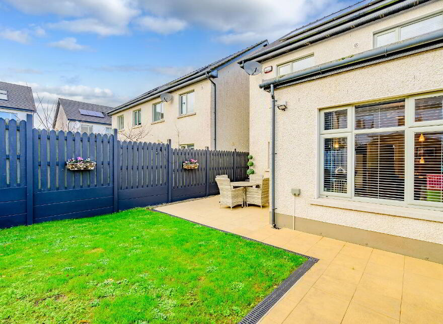 30 The Lawn, Janeville, Carrigaline, P43H953