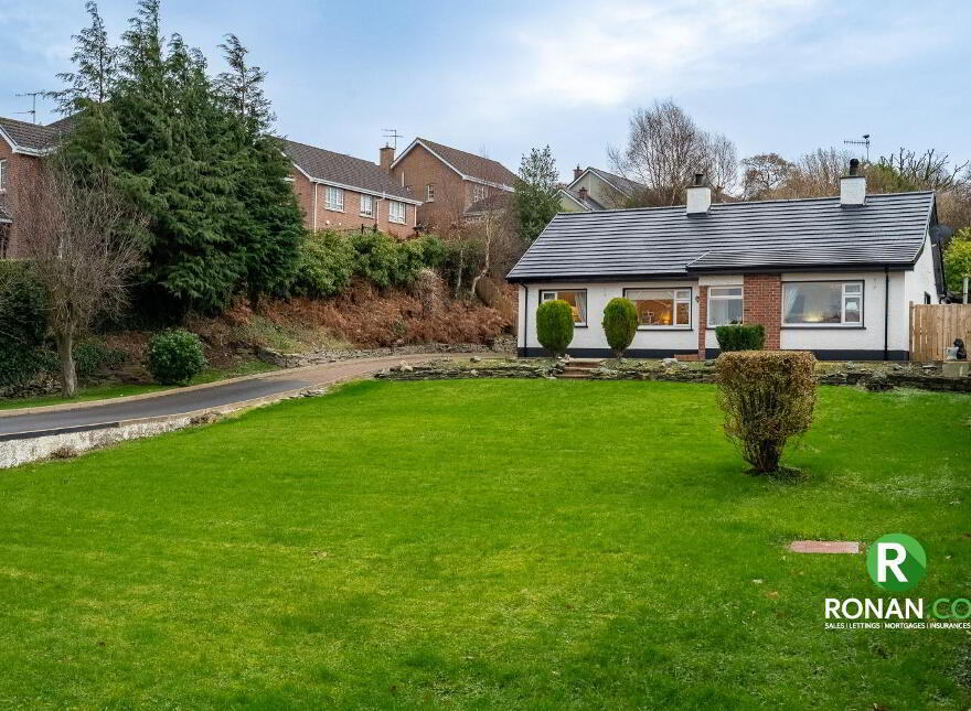 19 Tulacorr Drive, Strabane, BT82 8LQ