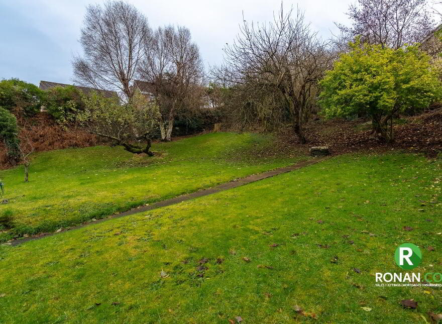 19 Tulacorr Drive, Strabane, BT82 8LQ
