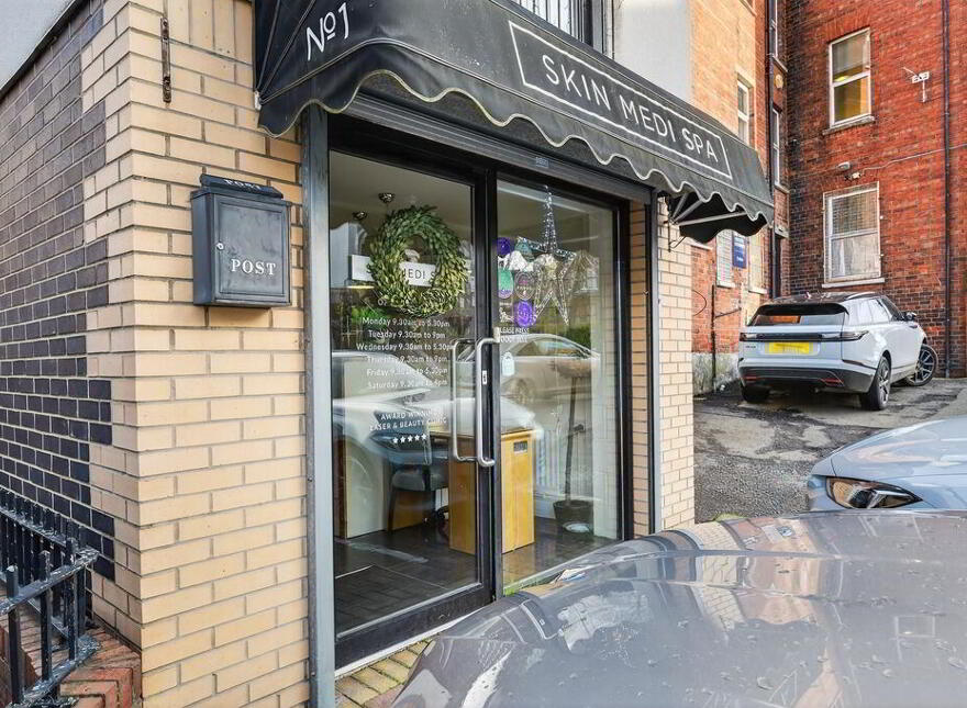 1a Surrey Street, Belfast, BT9 7FR