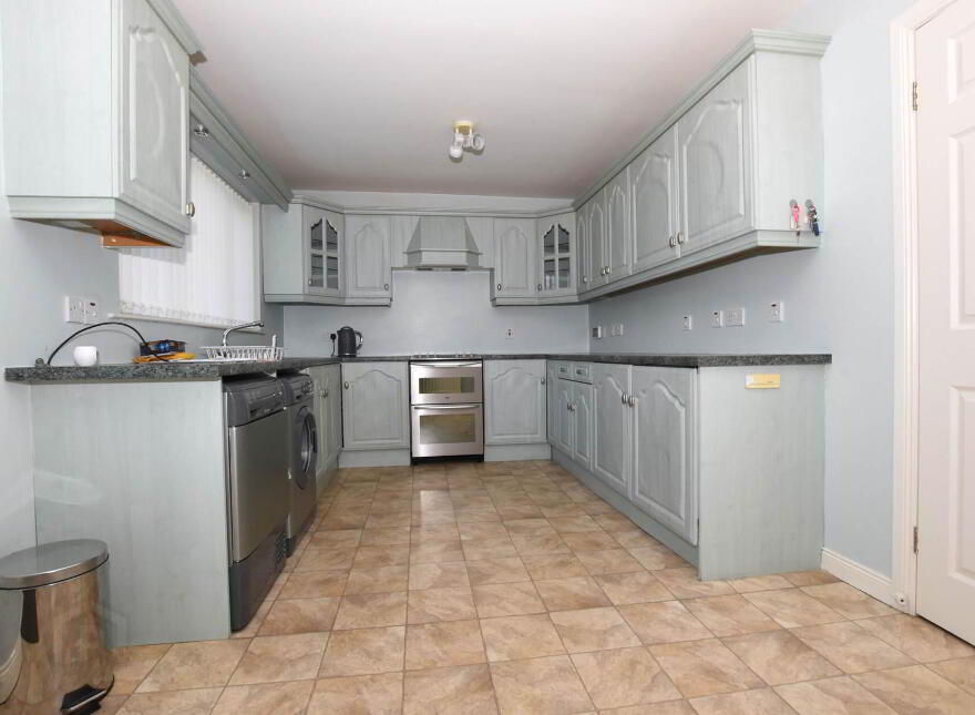 Townhouse, Mount Royal, Donaghadee, BT21 0QY